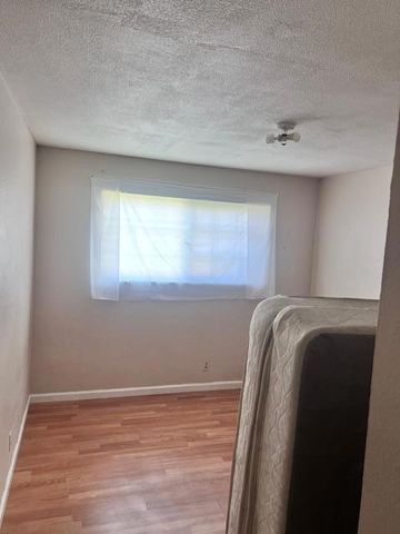 9460 S Century Oak Road, Salinas, CA 93907