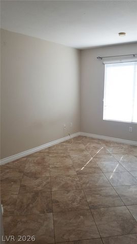 8070 RUSSELL Road 1010, Las Vegas, NV 89113