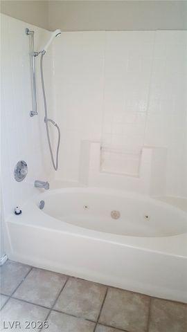 8070 RUSSELL Road 1010, Las Vegas, NV 89113