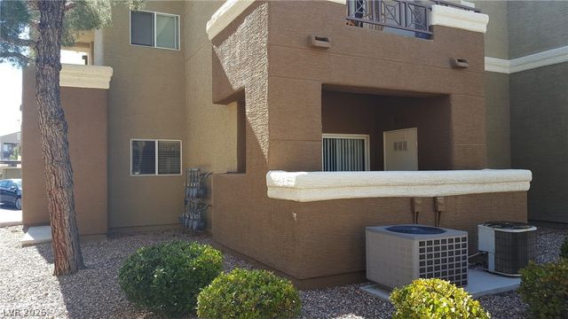 8070 RUSSELL Road 1010, Las Vegas, NV 89113