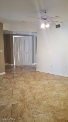 8070 RUSSELL Road 1010, Las Vegas, NV 89113