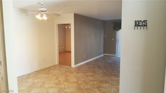 8070 RUSSELL Road 1010, Las Vegas, NV 89113
