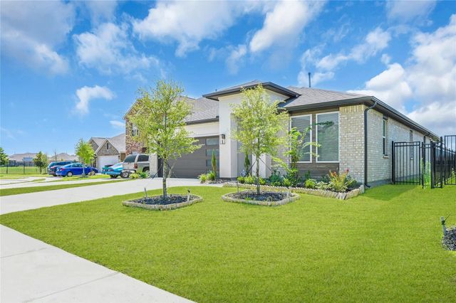 144 Aurora Springs Drive, Katy, TX 77493