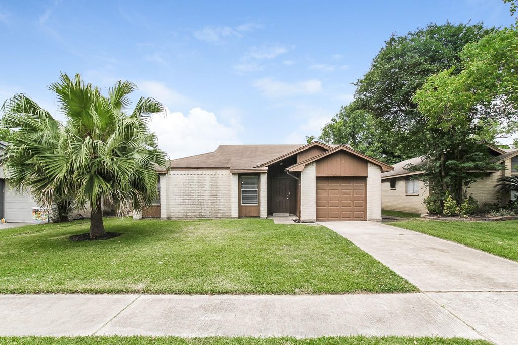 12637 Autumn Mill Drive, Houston, TX 77070
