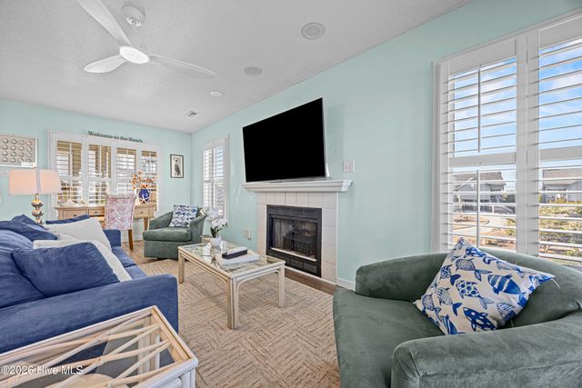 2123 Inlet Avenue B, Holly Ridge, NC 28445