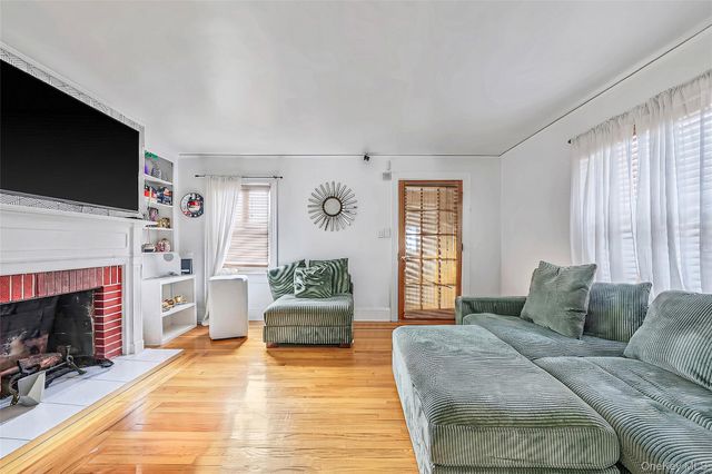 695 Front Street, Hempstead, NY 11550