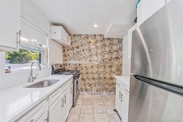 695 Front Street, Hempstead, NY 11550