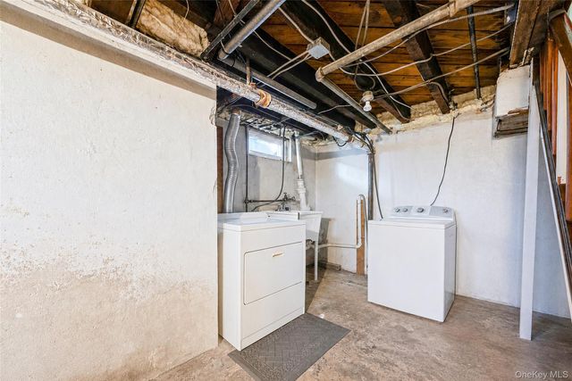 695 Front Street, Hempstead, NY 11550