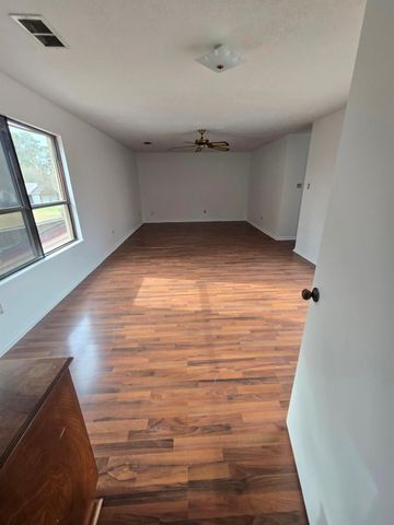 1746 Cloister Drive 12, Crosby, TX 77532