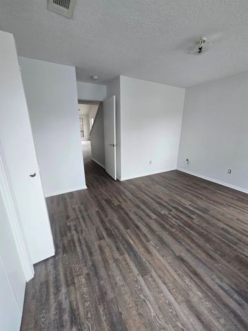 1746 Cloister Drive 12, Crosby, TX 77532