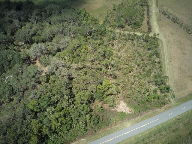 EMERALDA ISLAND ROAD, Leesburg, FL 34788