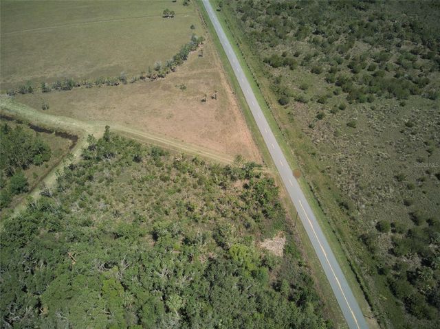 EMERALDA ISLAND ROAD, Leesburg, FL 34788