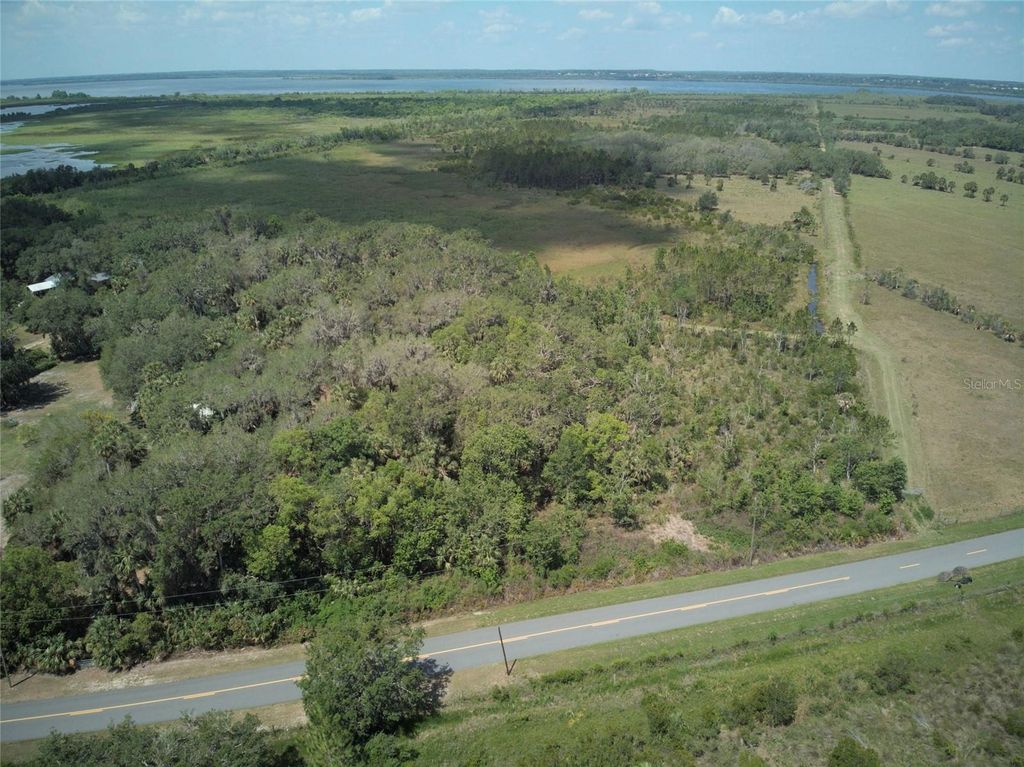 EMERALDA ISLAND ROAD, Leesburg, FL 34788