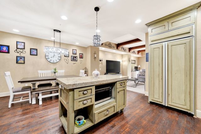 5055 Addison Circle 426, Addison, TX 75001