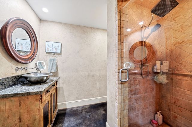 5055 Addison Circle 426, Addison, TX 75001