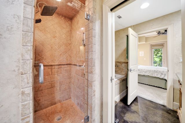 5055 Addison Circle 426, Addison, TX 75001