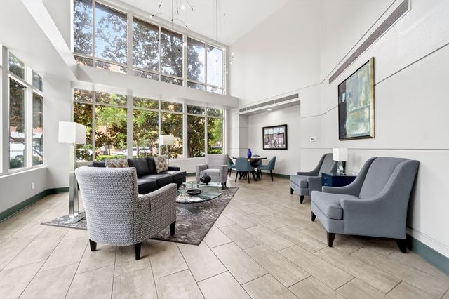 5055 Addison Circle 426, Addison, TX 75001