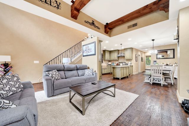 5055 Addison Circle 426, Addison, TX 75001