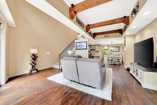 5055 Addison Circle 426, Addison, TX 75001