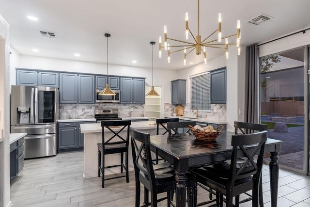 20858 N 90th Avenue, Peoria, AZ 85382