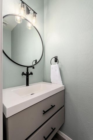 20858 N 90th Avenue, Peoria, AZ 85382