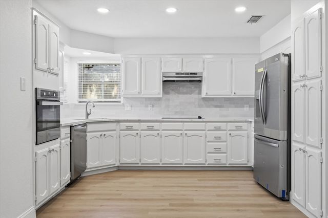 1140 W Hills Terrace, Saginaw, TX 76179