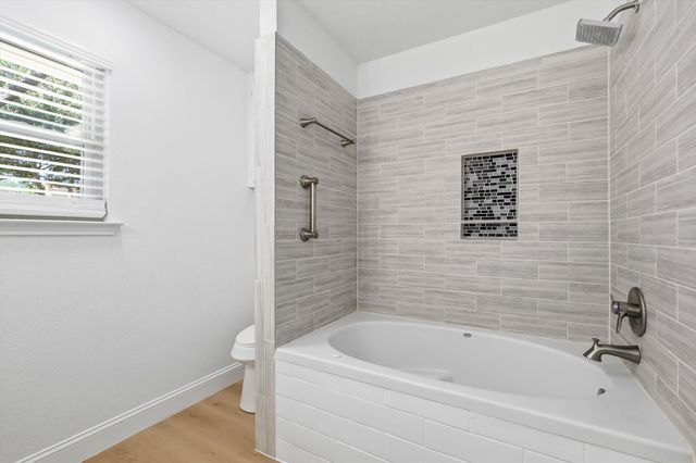 1140 W Hills Terrace, Saginaw, TX 76179