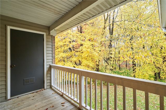 3406 Lenox Village Drive 244, Fairlawn, OH 44333