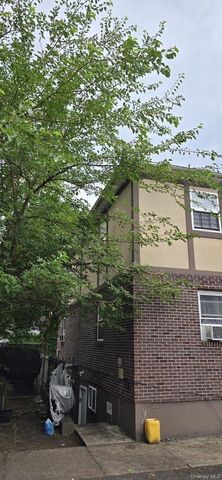 13047 176th Place, Jamaica, NY 11434