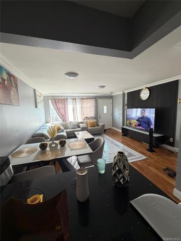 13047 176th Place, Jamaica, NY 11434