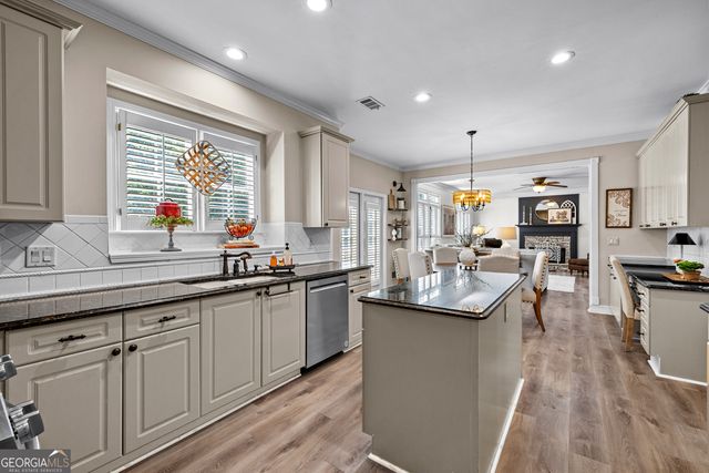 205 Knollwood Court, Peachtree City, GA 30269