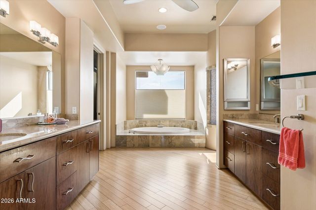 2559 E JADE Place, Chandler, AZ 85286