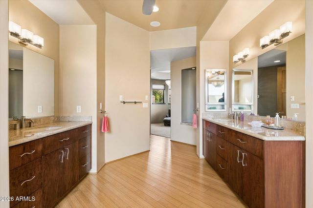 2559 E JADE Place, Chandler, AZ 85286