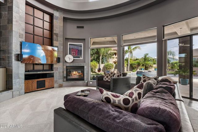 2559 E JADE Place, Chandler, AZ 85286