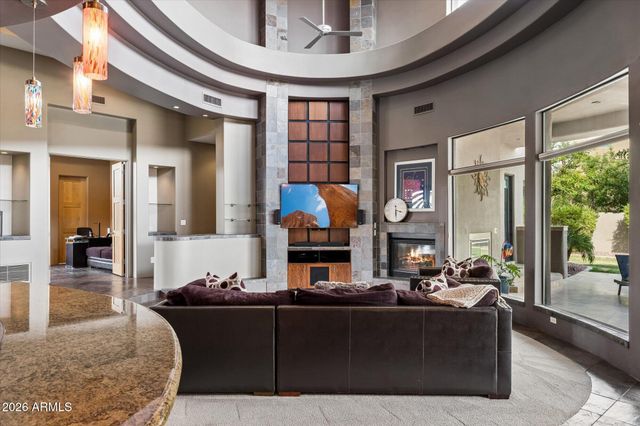 2559 E JADE Place, Chandler, AZ 85286