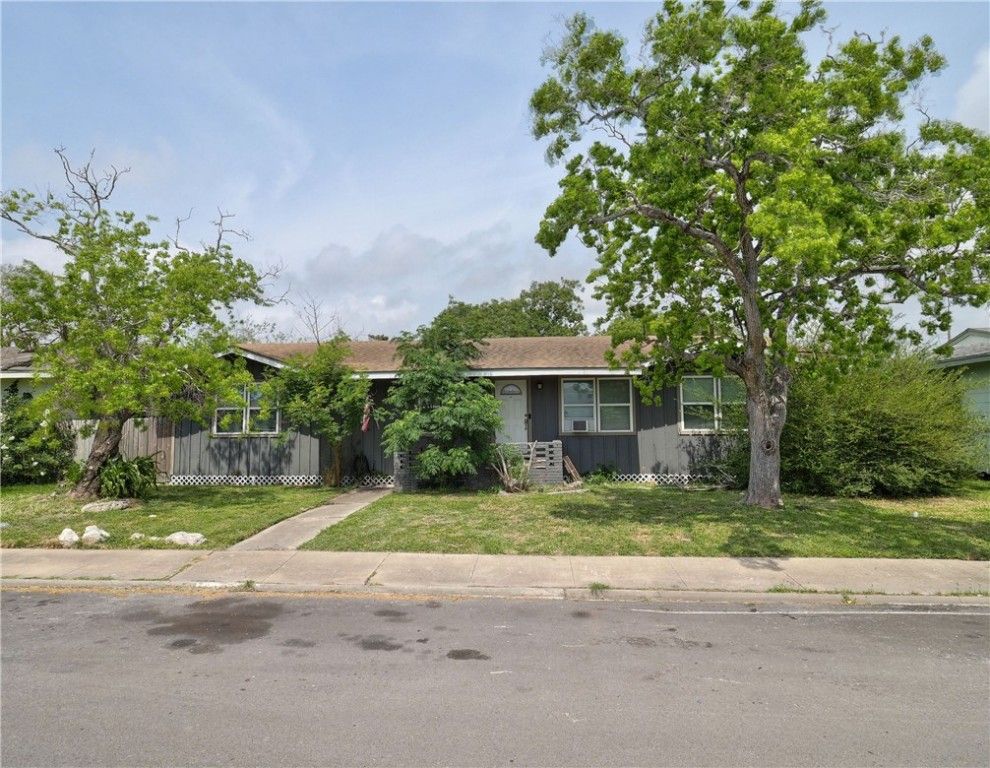 1809 Merriman Ave, Corpus Christi, TX 78412