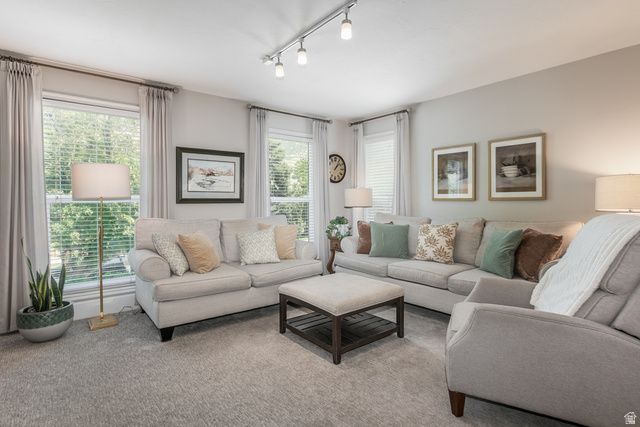 3636 E MACINTOSH LN, Cottonwood Heights, UT 84121