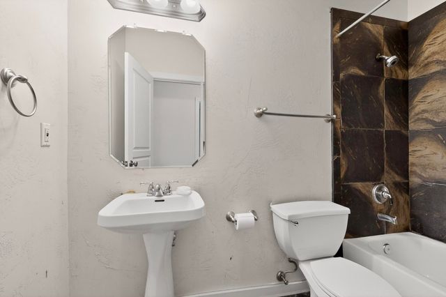 2904 River Willow Trail NW, Albuquerque, NM 87120