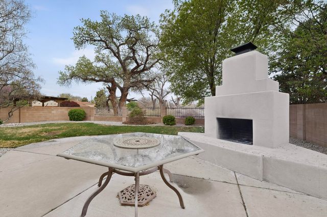 2904 River Willow Trail NW, Albuquerque, NM 87120