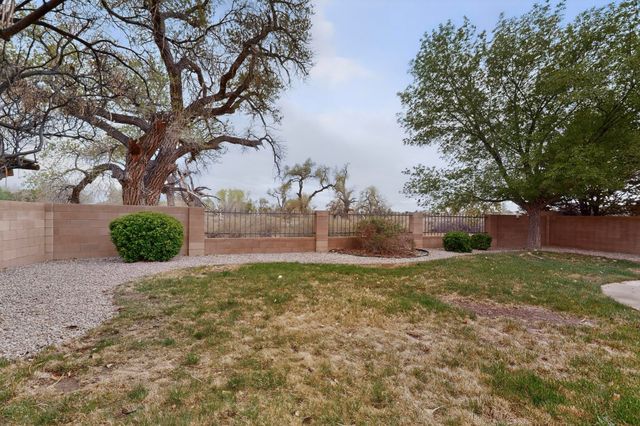 2904 River Willow Trail NW, Albuquerque, NM 87120