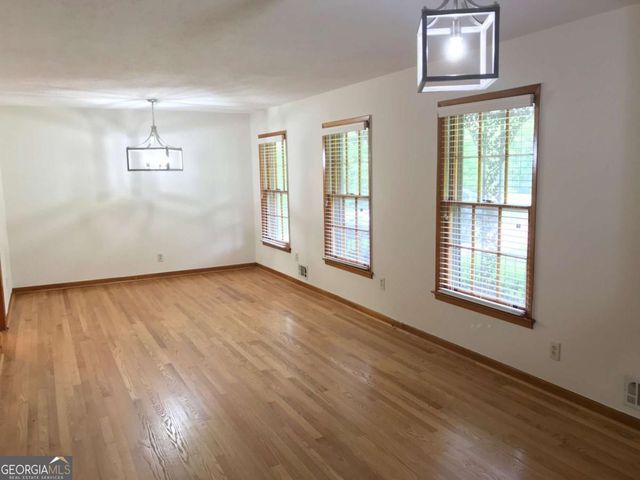 1321 Mary Dale Drive, Lilburn, GA 30047