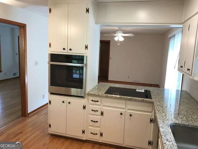 1321 Mary Dale Drive, Lilburn, GA 30047
