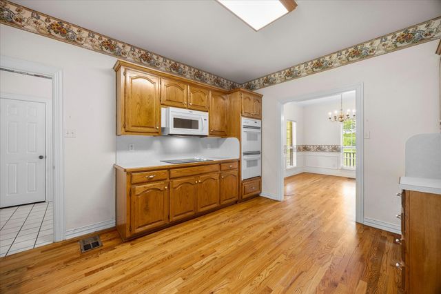 10495 Holly Creek Road, Terrell, TX 75160