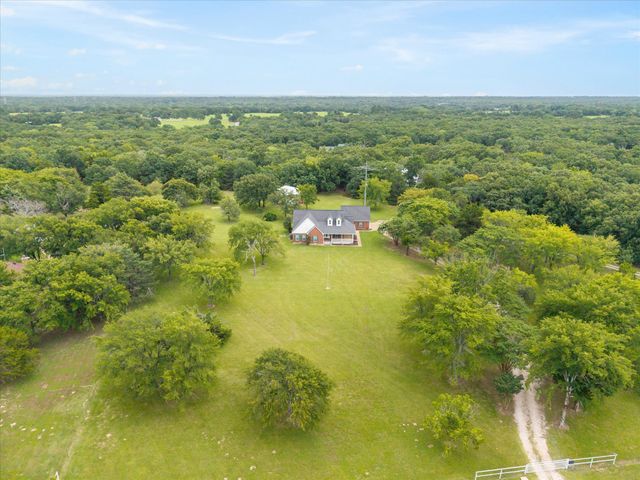 10495 Holly Creek Road, Terrell, TX 75160