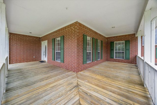 10495 Holly Creek Road, Terrell, TX 75160