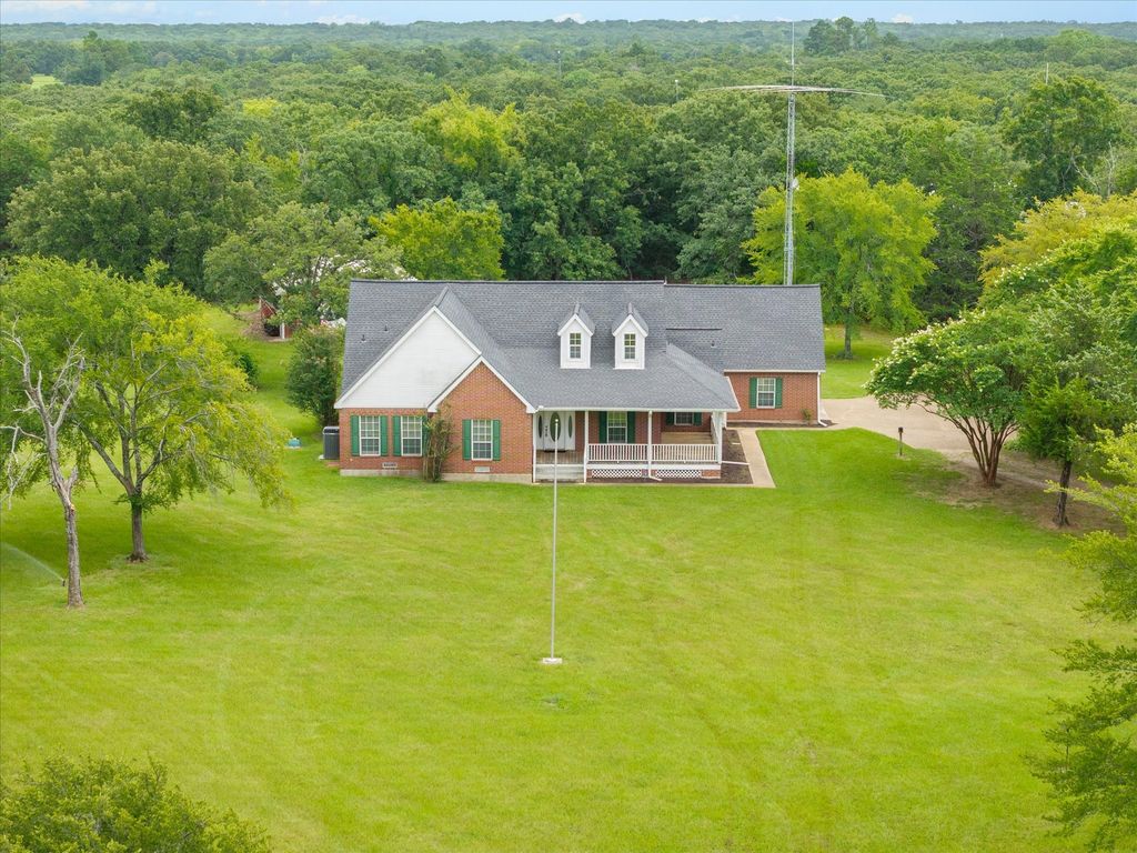 10495 Holly Creek Road, Terrell, TX 75160