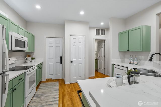 1109 123rd Avenue NE, Lake Stevens, WA 98258