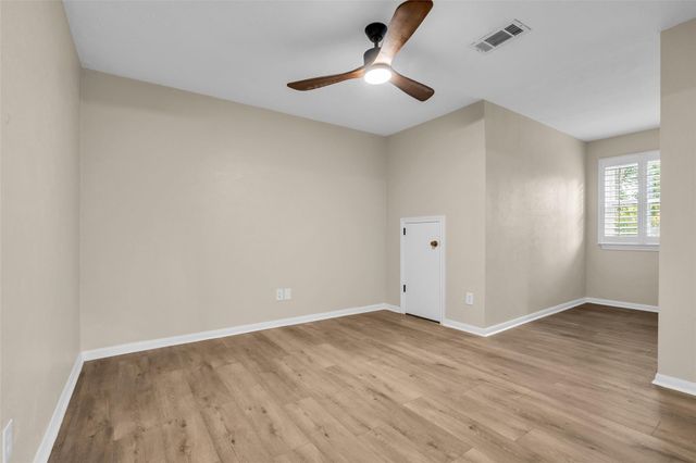 7114 Charred Pine Drive, Magnolia, TX 77354
