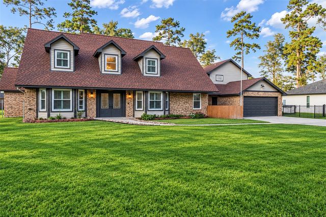 7114 Charred Pine Drive, Magnolia, TX 77354