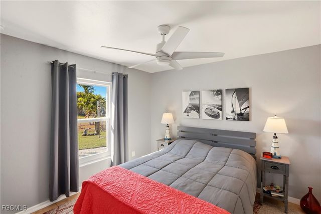 4306 NE 20th PL, Cape Coral, FL 33909